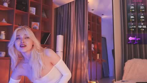 Chia online show from 10/08/25, 09:56