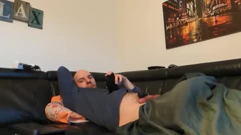 Sebastian online show from 03/19/26, 05:44