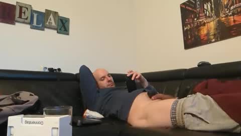 Sebastian online show from 03/26/26, 06:19