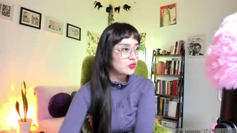 Luciana online show from 04/22/26, 12:35