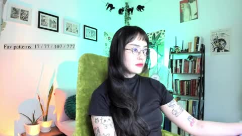 Snapshot of segismunda chatting on 06/04/26, 10:49 Luciana online show from 06/04/26, 10:49