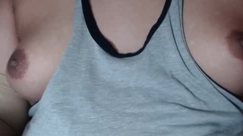 Snapshot of selda_ chatting on 02/05/25, 04:27 Selda online show from 02/05/25, 04:27