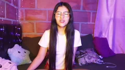 Snapshot of seleena_01 chatting on 06/06/26, 11:09 seleena_01 online show from 06/06/26, 11:09