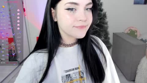 Selena  online show from 12/23/24, 05:17