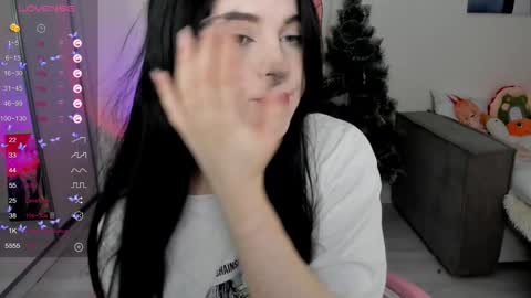 Selena  online show from 01/14/25, 05:19