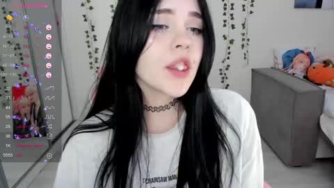 Selena  online show from 02/10/25, 08:09