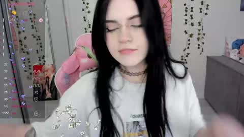 Selena  online show from 02/11/25, 05:05