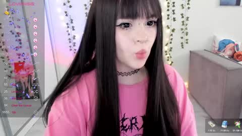 Selena  online show from 02/26/25, 10:04