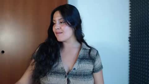 Gaby  but call me selena  instagram sele04angel1 online show from 11/26/25, 02:23