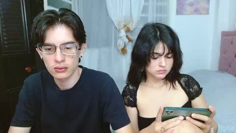 Selena  Andress online show from 09/18/25, 10:39