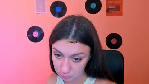 Snapshot of selena_crystal chatting on 07/18/26, 09:02 selena online show from 07/18/26, 09:02