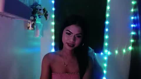 selena_fox2000 online show from 04/18/26, 10:41