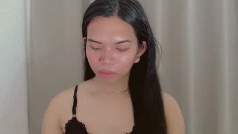 Selena online show from 12/21/24, 03:14