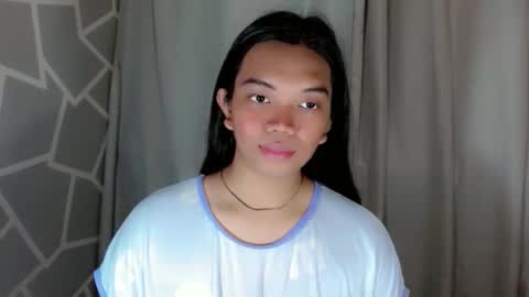 Selena online show from 03/08/26, 05:22