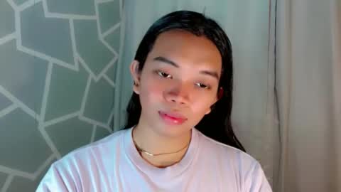 Selena online show from 04/04/26, 11:08