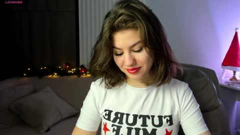 Selena online show from 12/22/24, 01:01