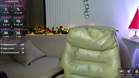 Selena online show from 12/22/24, 07:11