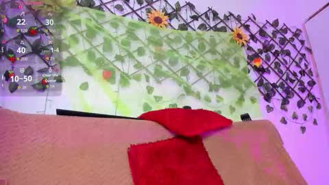 Selena  online show from 10/28/25, 12:41