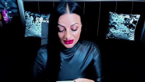 Selene online show from 12/21/24, 06:30