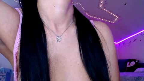 Selena online show from 05/29/26, 10:24