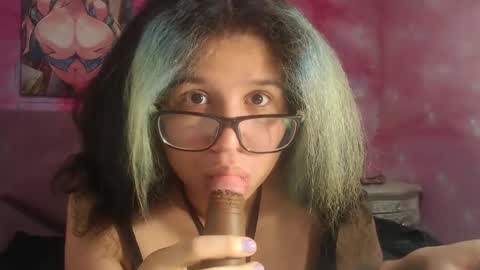 Selena Priscilla Blair Montenegro online show from 03/12/25, 10:26