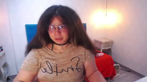 Selena Priscilla Blair Montenegro online show from 04/19/26, 06:21