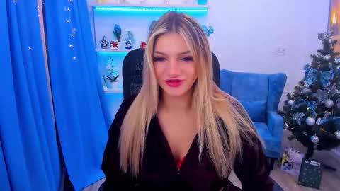 selenaemoore online show from 12/23/25, 03:15