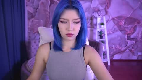 selenairis online show from 11/21/25, 09:13