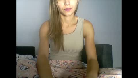 Snapshot of selenalexi1 chatting on 09/28/25, 04:23 selenalexi1 online show from 09/28/25, 04:23