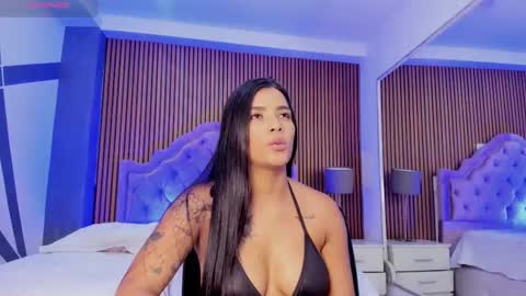 Snapshot of selenastonne chatting on 09/13/25, 07:46 selenastonne online show from 09/13/25, 07:46