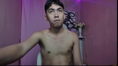 Snapshot of selene_0417 chatting on 10/27/25, 07:12 Aprilane online show from 10/27/25, 07:12