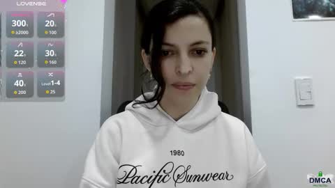 Selene online show from 02/08/26, 02:48