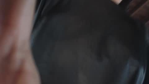 Snapshot of selene_gils chatting on 02/14/25, 08:21 nathy online show from 02/14/25, 08:21