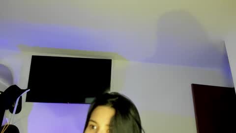 Alejandra  online show from 09/11/25, 12:38