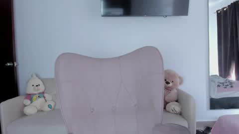 Alejandra  online show from 04/10/26, 02:55