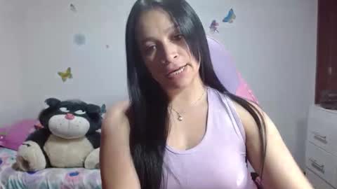 selene_mixx online show from 04/01/26, 08:06