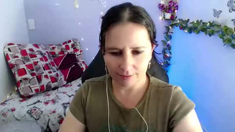 selene online show from 01/20/25, 09:01