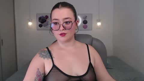 selene_rouse_ online show from 05/16/26, 11:25