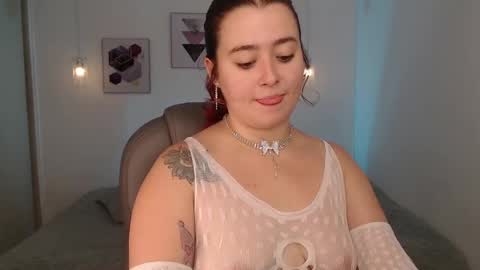 Snapshot of selene_rouse_ chatting on 06/07/26, 08:56 selene_rouse_ online show from 06/07/26, 08:56