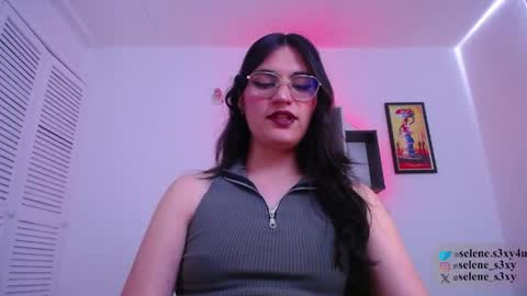 selene_s3xy online show from 04/22/26, 06:53