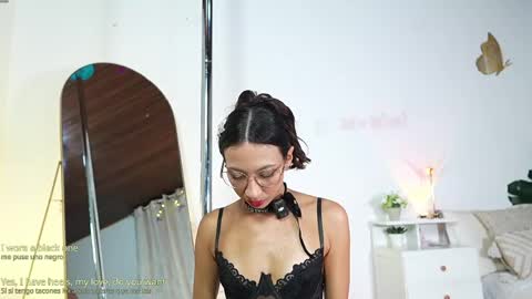 Sel Your Little butterfly  online show from 05/01/26, 01:43