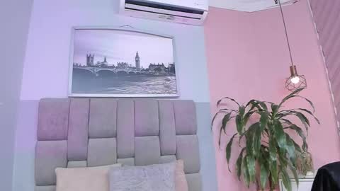 Selene online show from 03/10/26, 03:44