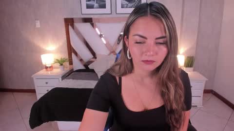 Selene  online show from 03/13/26, 12:45