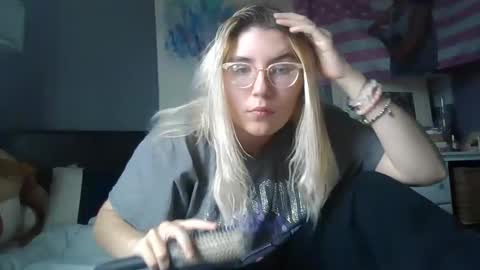 Selene online show from 12/01/24, 04:51