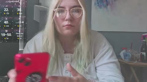 Selene online show from 04/04/26, 03:31