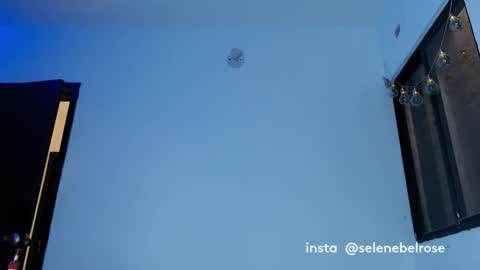 Snapshot of selenebelrose chatting on 09/23/25, 11:46 Selena online show from 09/23/25, 11:46