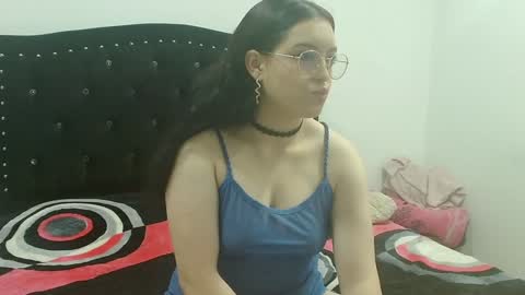 Snapshot of seleneg chatting on 01/13/25, 11:17 Selene G online show from 01/13/25, 11:17