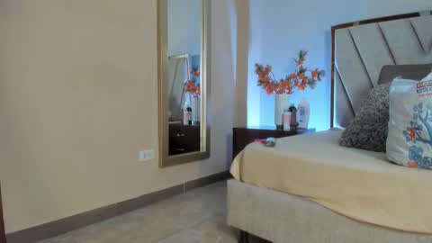 Selene Lujan online show from 01/07/26, 11:34