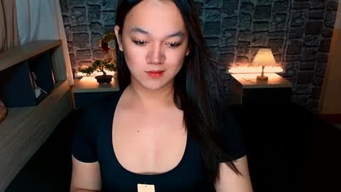 joan online show from 12/19/24, 02:46