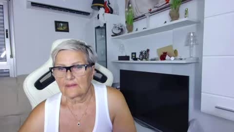 Selenna online show from 07/03/26, 05:19
